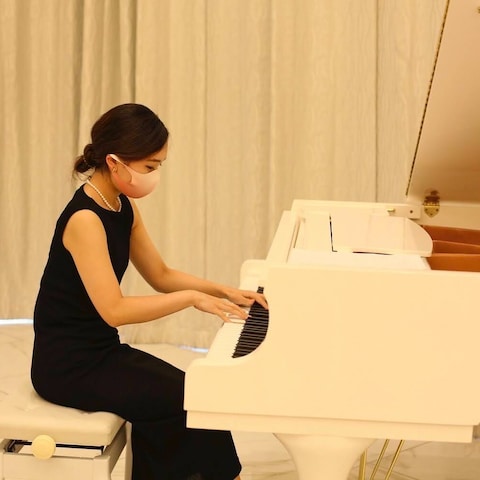結婚式にてピアノ演奏