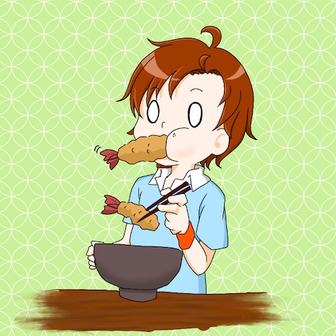 エビ天を食べる男の子