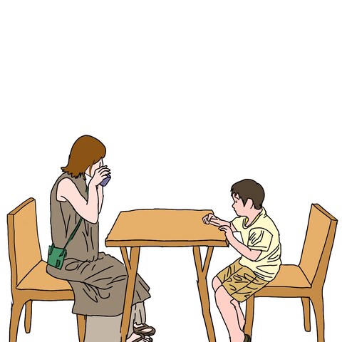 お茶する母子