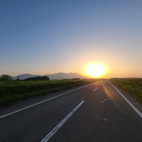 旅行記：旅の朝の静けさを切り取った記事サンプル