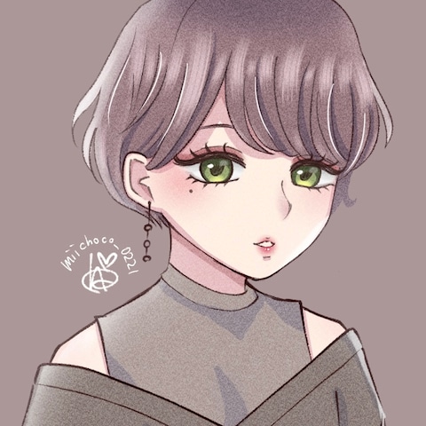 ショートヘアの大人のお姉さん