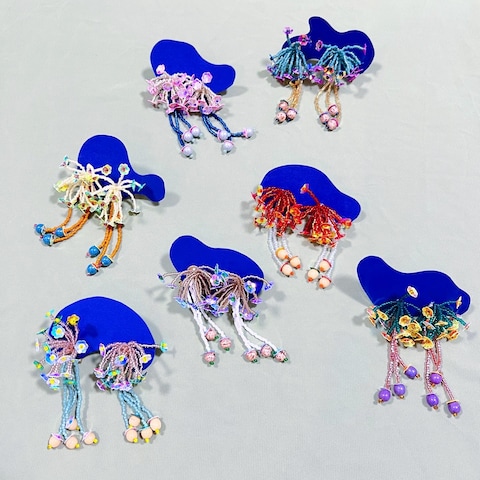 ビーズアクセサリー