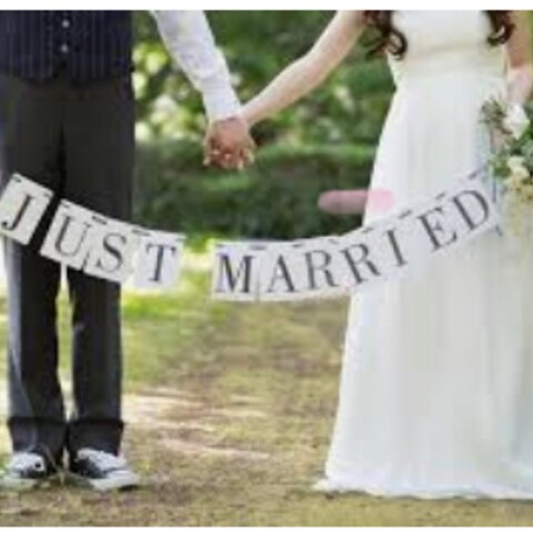 逆年の差カップル、逆年の差婚について