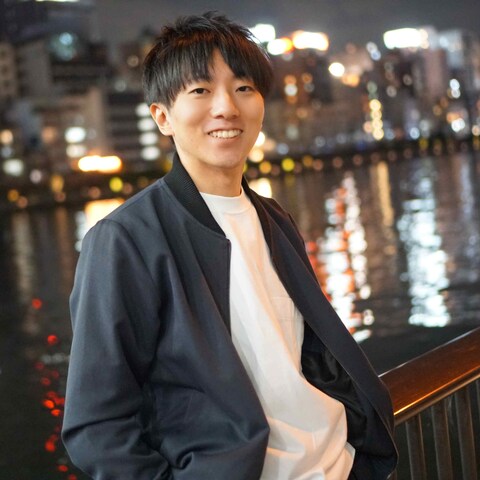プロフィール写真の撮影（一般男性、夜景）