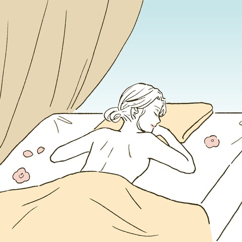エステを受ける女性