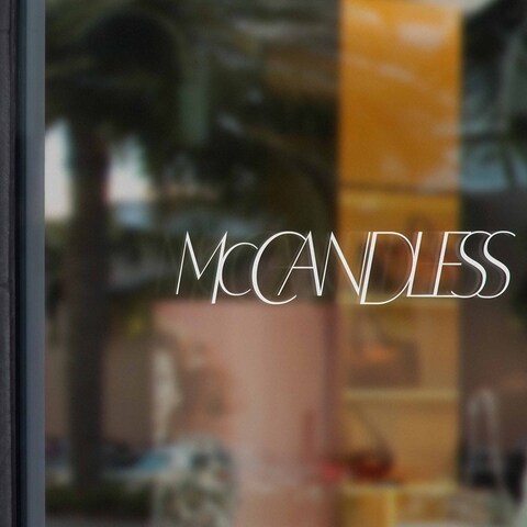 McCandless ビューティー ロゴ