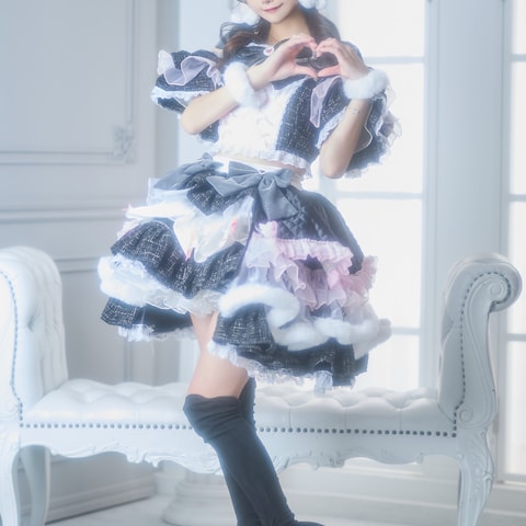 コンカフェ制服
