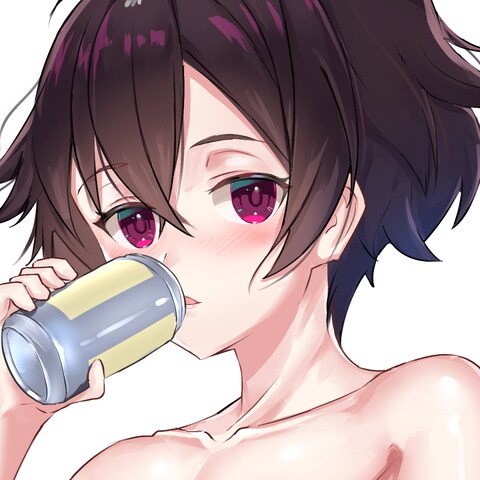 お酒を飲む女の子