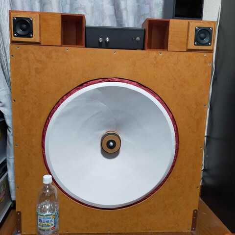 直径50cmの低音スピーカー（自作）