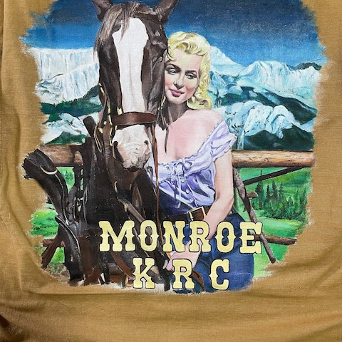 フィールドジャケットにMモンローと馬を手描きペイント