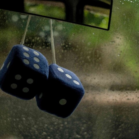 雨の日の車内