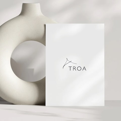 TROA様の美容室 店舗ロゴ
