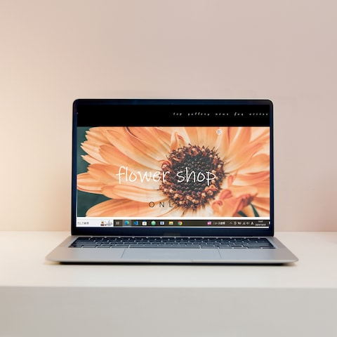 flower shopのデモサイトを作成しました。