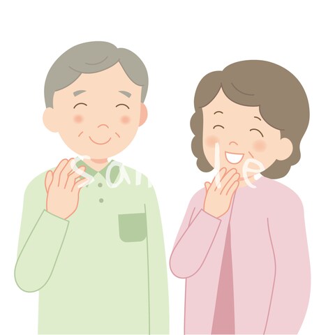 微笑み合うシニア夫婦