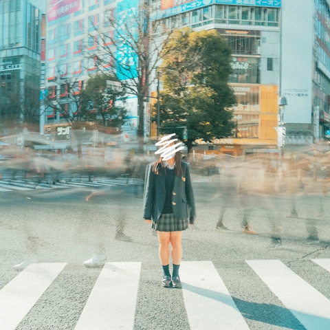 都内にある高校の広告写真を作成