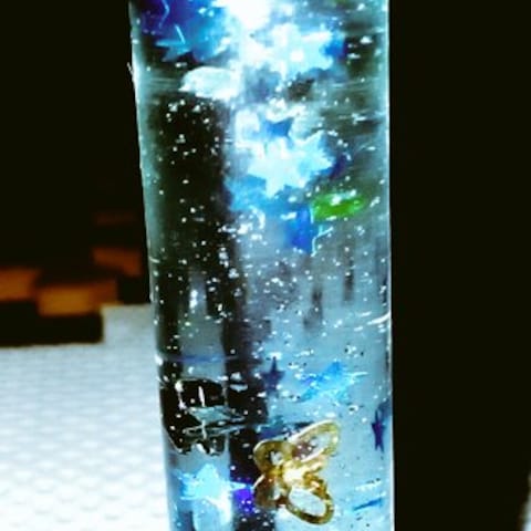 試験管の中の星屑夜空