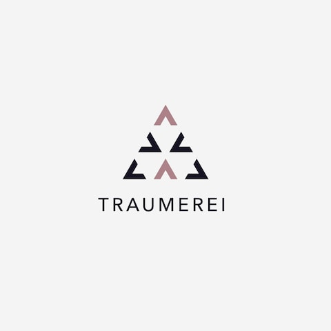 TRAUMEREI