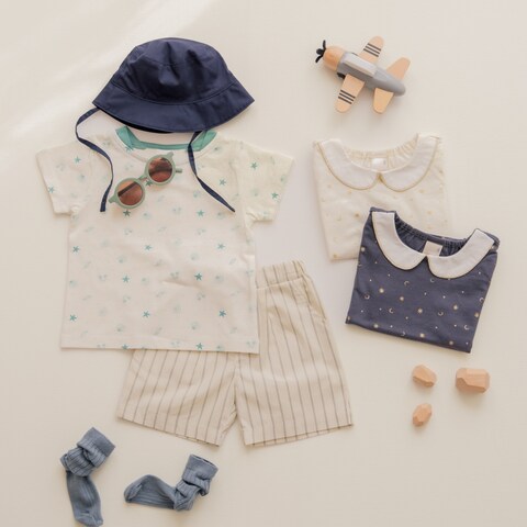 ベビー服ブランドメポルン様の物撮り