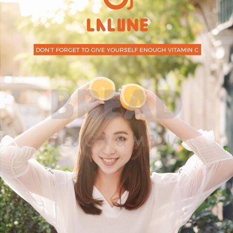 LALUNEオレンジジュースの販促撮影およびデザイン
