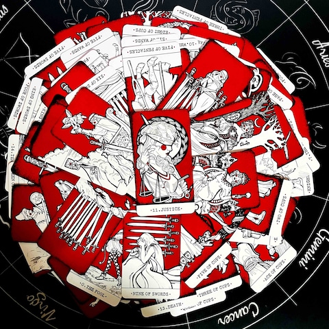 CHERVONO CHORNE TAROT