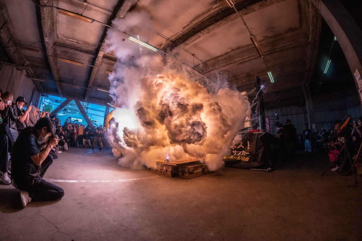 電流爆破