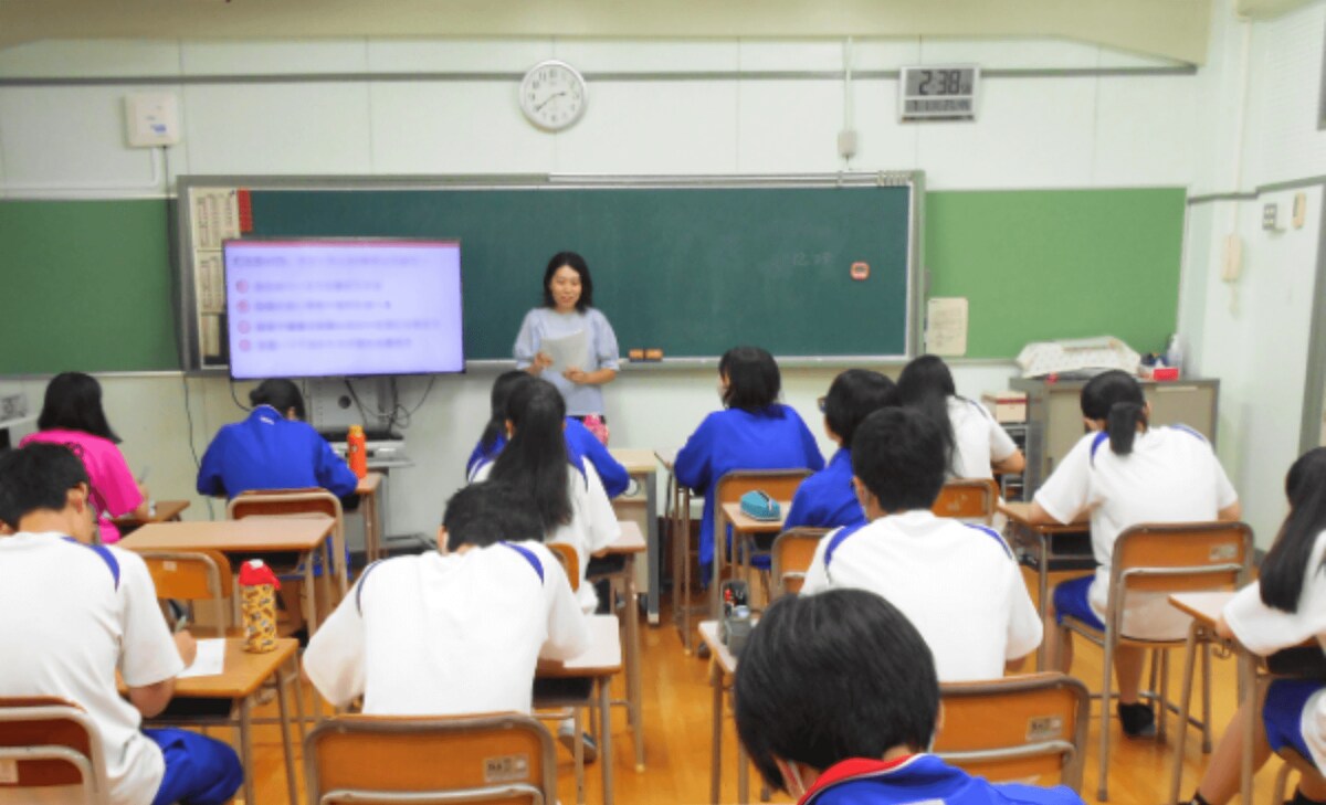 中学校キャリア授業 外部講師