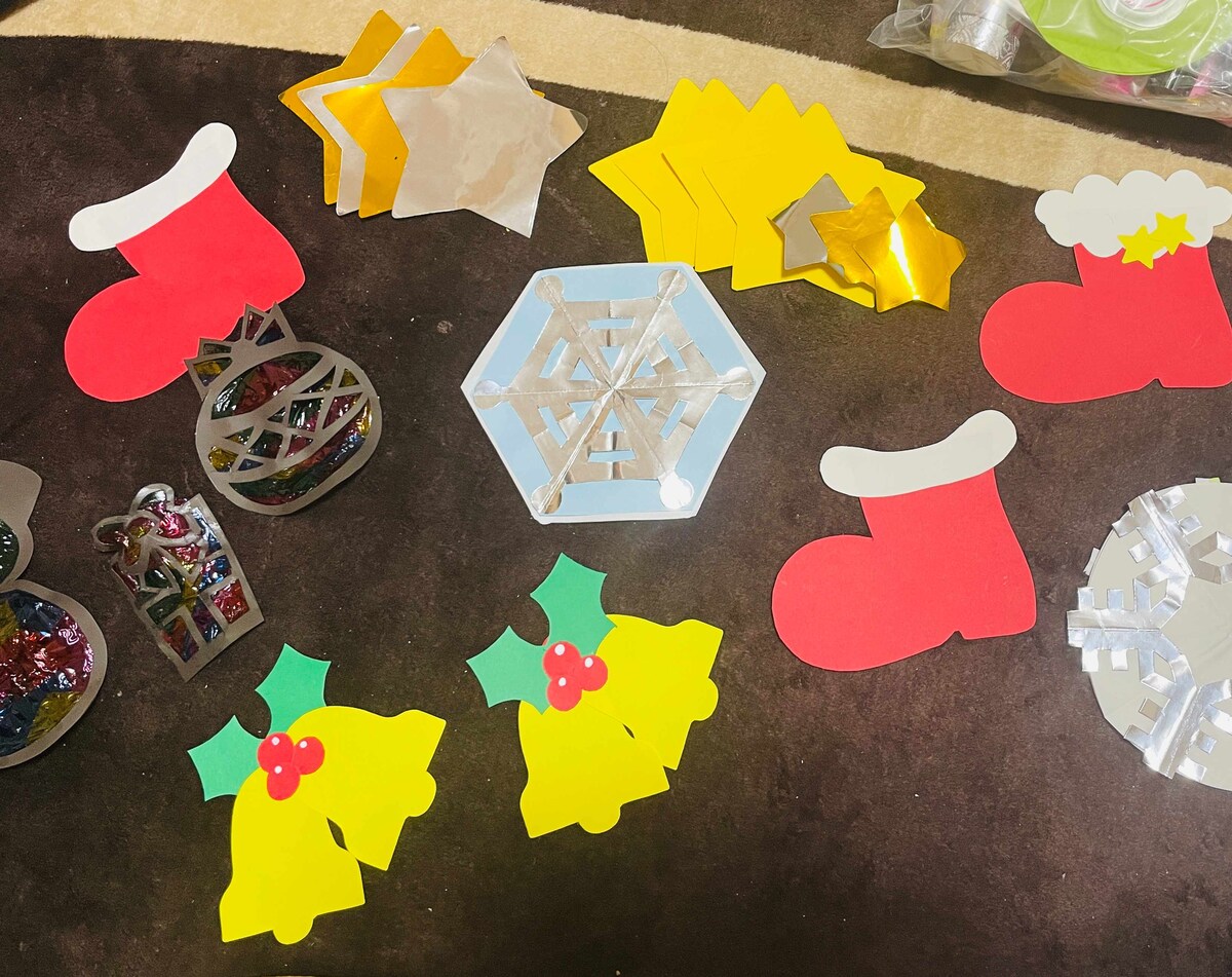 【１２月】クリスマスの飾り付け（平面）