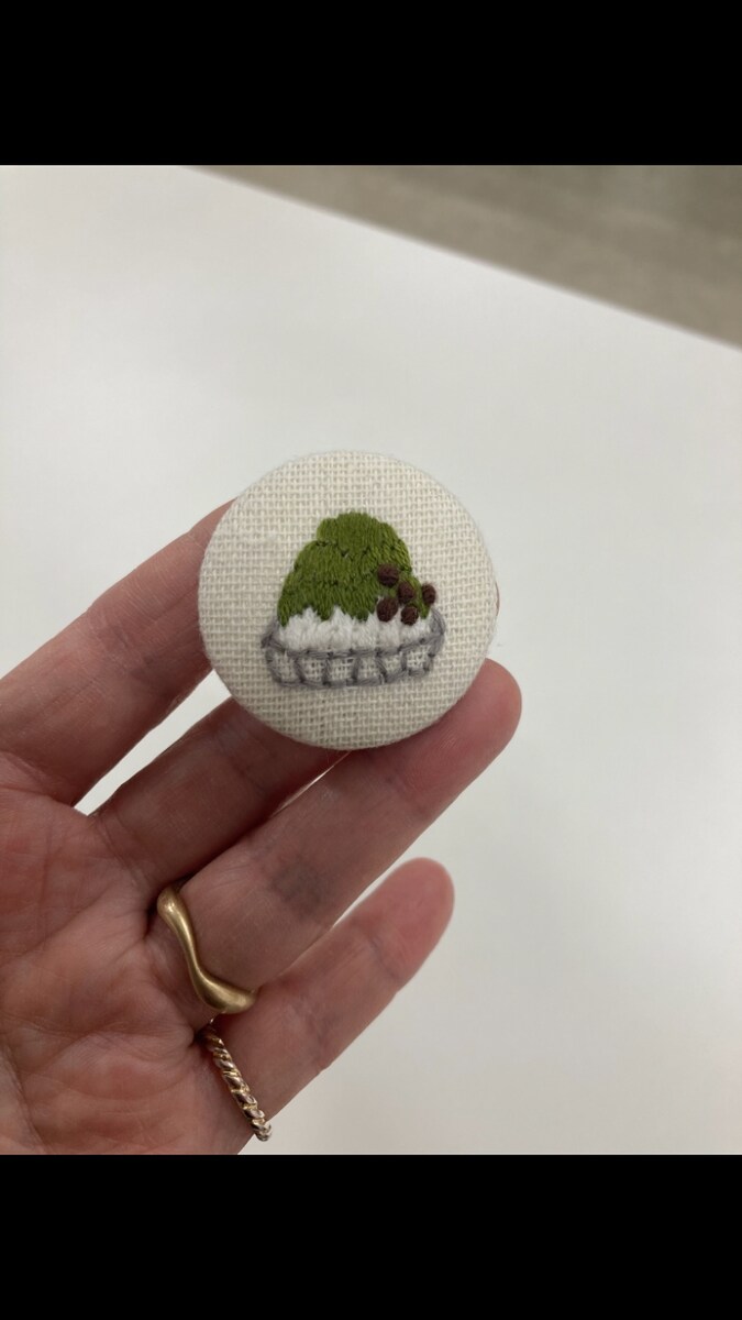 くるみボタン かき氷刺繍